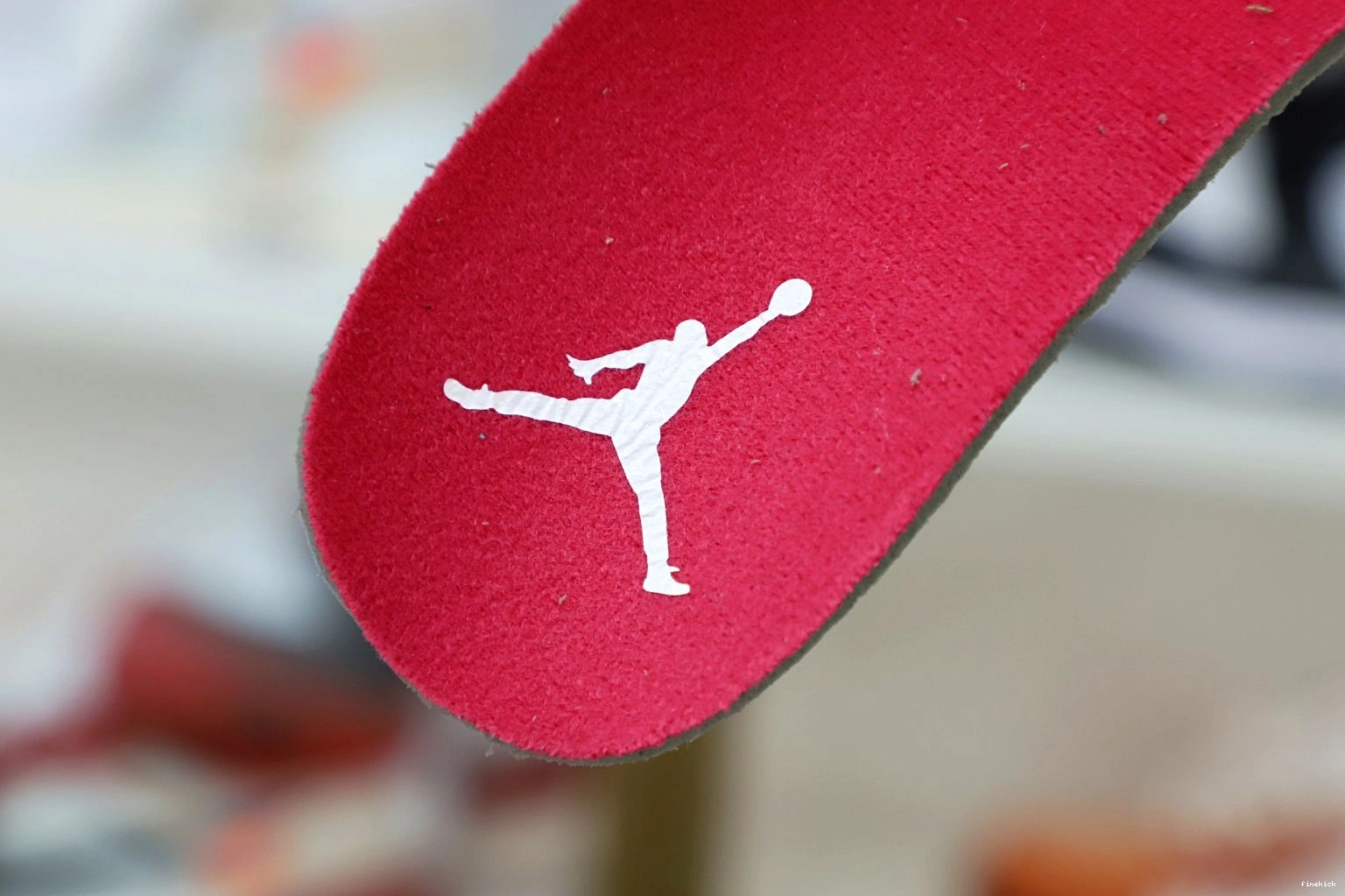 Jordan Red(CT8532-126）  3 Cardinal Retro Air 1230